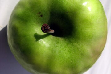 Fresh green Granny Smith apples